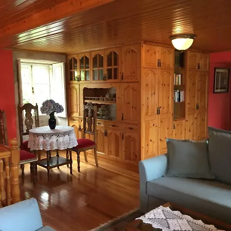 O Souto De Tella, Costa Da Morte 度假居